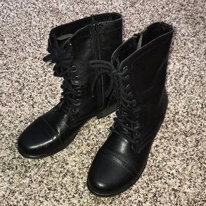 Steve Madden Troopa Boot